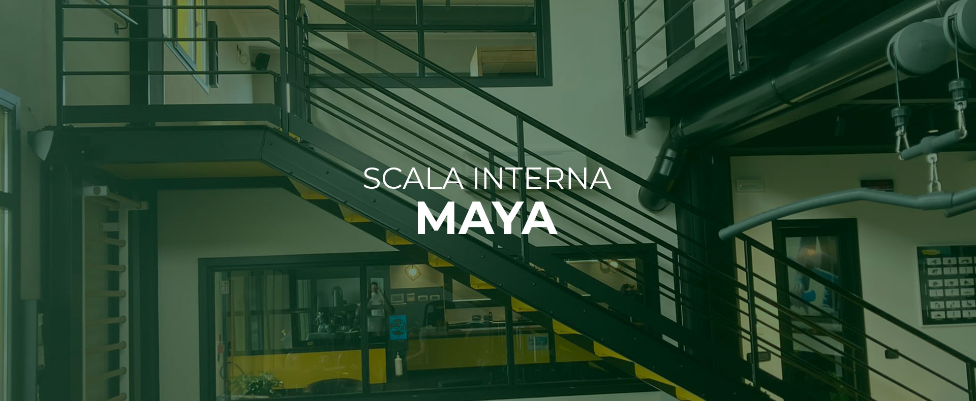 2-scala-in-ferro-per-interni-personalizzata-bicolore-scala-in-alluminio-ferro-verniciata-lariano-velletri-design-industrial-roma-latina-orsolini-design